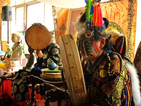 Ayangat Chamanisme Loup Blanc