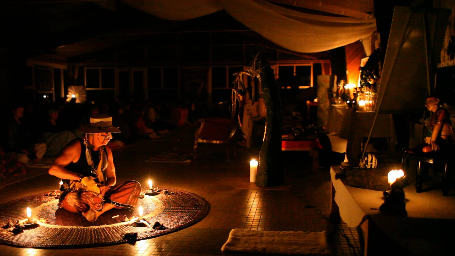 Initiations chamaniques avec Loup Blanc Chaman - Chamanisme de l'Origine